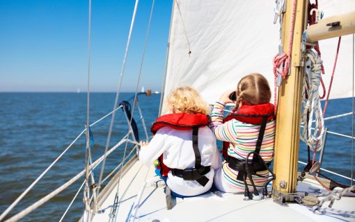 Discover the Magic of Thailand: A Yacht and Cruise Adventure